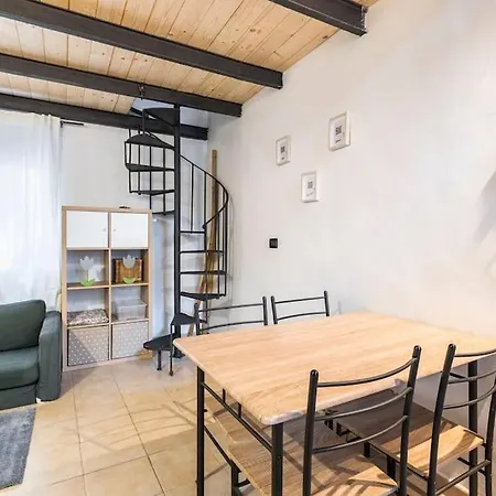 Casa Surf Loft A 3 Minuti Dal Centro Di Apartment